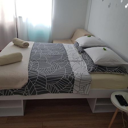 Apartments Barac Πόρετς Εξωτερικό φωτογραφία