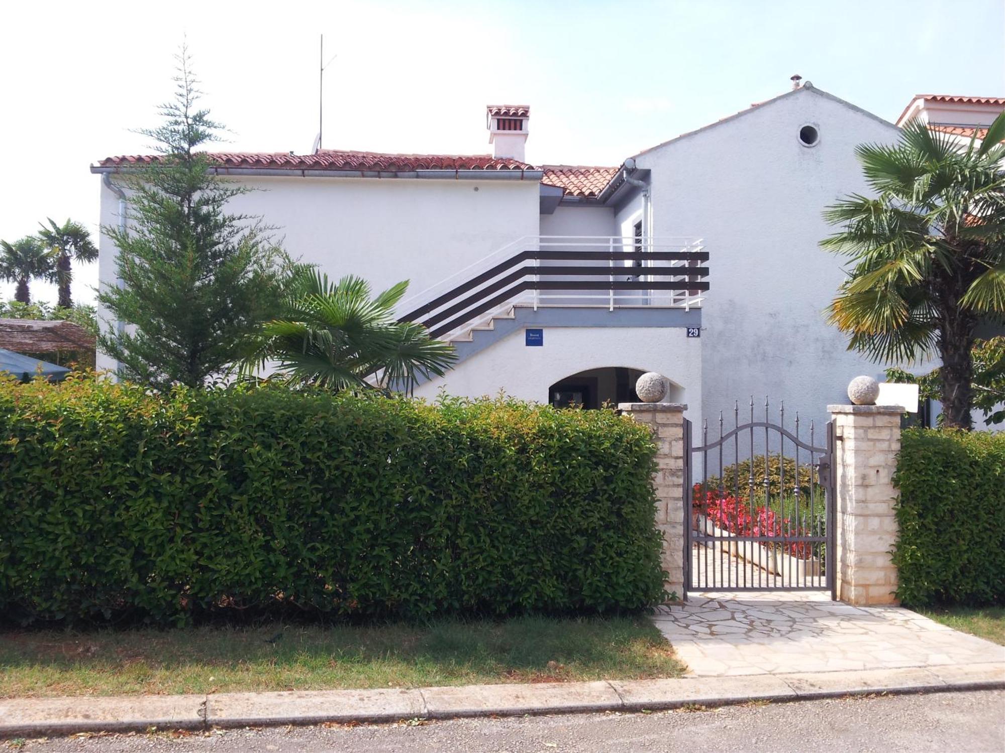 Apartments Barac Πόρετς Εξωτερικό φωτογραφία